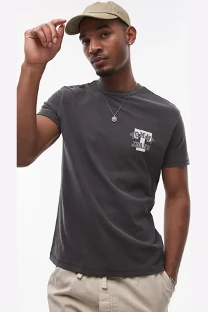 Tommy Hilfiger Varsity chest logo t-shirt in