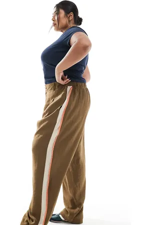 ASOS Curve tailored contrast panel pants in -Brown