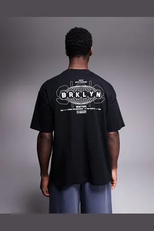 ASOS Oversized t-shirt with street graphic in black