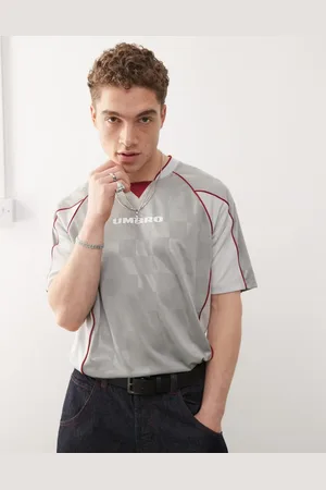 Umbro Panelled jersey t-shirt in