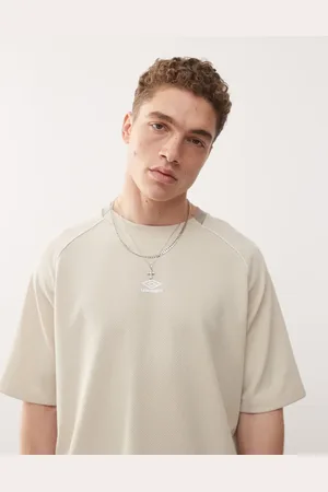 Umbro Panelled mesh t-shirt in beige