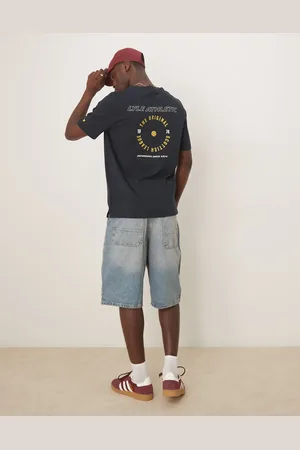 Lyle & Scott Athletic graphic t-shirt in
