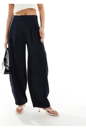 Bershka Wide leg pleated front tailored pants in -Blue