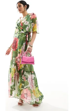 HOPE & IVY Wrap maxi dress in floral print