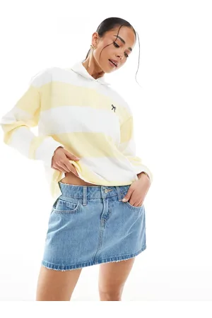 Hollister Low rise mini frayed denim skirt in mid
