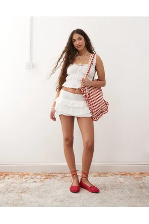Miss Selfridge Tiered mini skirt in -White