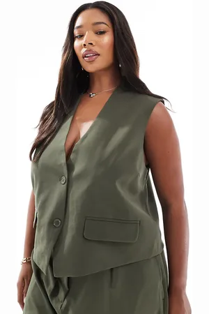 Pieces® Pieces Curve tailored waistcoat in (part of a set)-Green