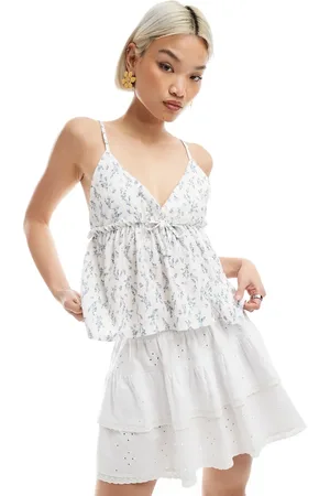 Miss Selfridge Bow detail peplum cami top in ditsy -Multi