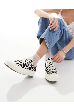 Converse Chuck 70 Ox sneakers in leopard print