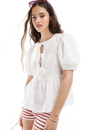 Pieces® Poplin tie front puff sleeve top in