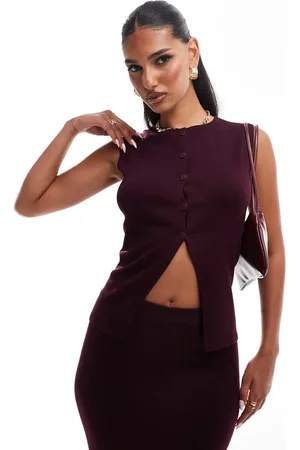 Kaiia Exclusive fine knit button through longline waistcoat in (part of a set)-Red