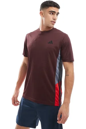 adidas Adidas Training Essentials t-shirt with 3 stripe in -Red
