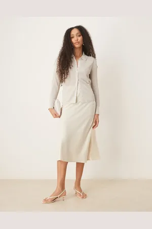 Y.A.S Satin midi skirt in cream-White