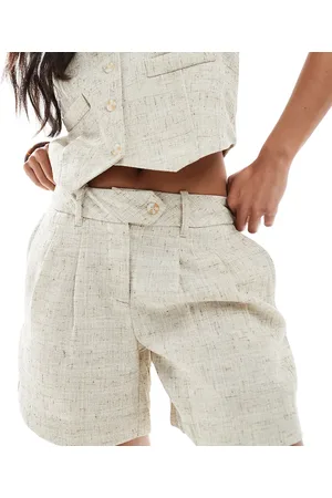 VERO MODA Pleat front tailored shorts in oatmeal (part of a set)-Neutral