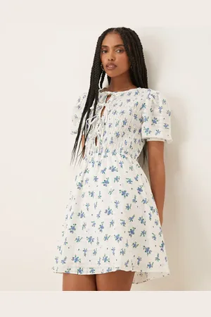 Glamorous Bow detail puff sleeve dress in -Multi