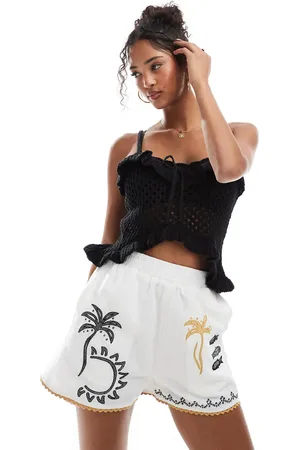 Stradivarius Summer embroidery shorts in print (part of a set)