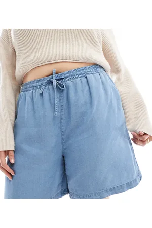 ONLY Pull on denim shorts in light blue
