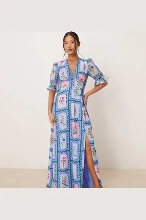 HOPE & IVY Frill sleeve thigh split open back maxi dress in blue botanical print