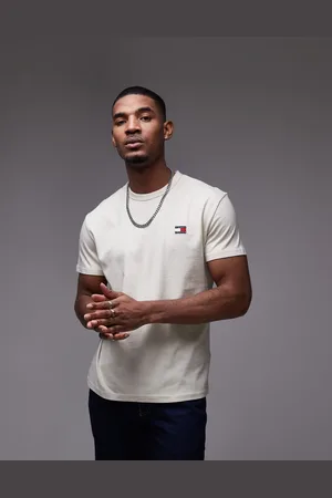 Tommy Hilfiger Regular badge logo t-shirt in off white