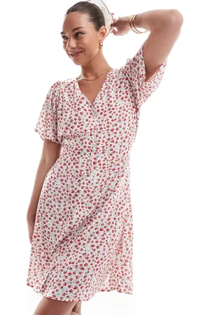 ONLY V neck tie waist mini dress in red ditsy print