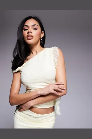 Love Triangle Lace asymmetric top in (part of a set)-Yellow