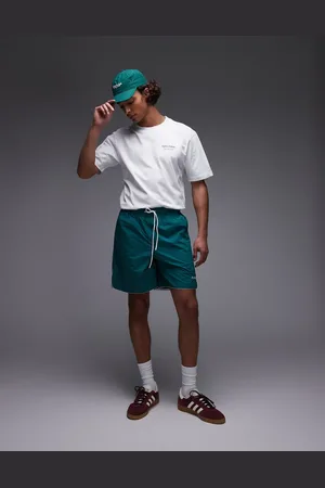 Parlez Enigma relaxed logo detail shorts in