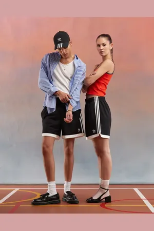 adidas Adicolor shorts in