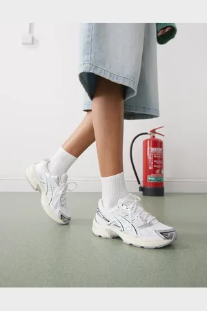Asics Gel-1130 sneakers in and mint tint