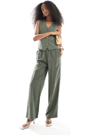 ONLY Tailored twill pull on pants in (part of a set)-Green