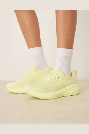 Asics Gel-Cumulus 27 Lite-Show running trainers in lite-show and huddle yellow-White