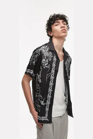 Topman Short sleeve border print shirt in