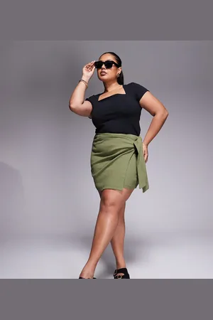 ASOS ASOS DESIGN Curve crinkle tie side mini skirt in -Green