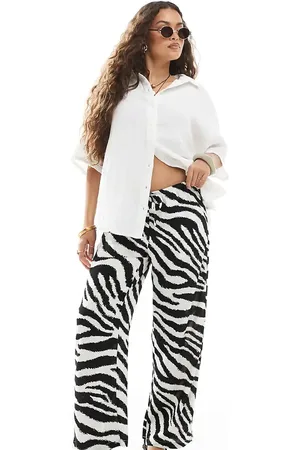 VERO MODA Easy tie waist wide leg pants in zebra print-White
