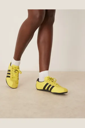adidas Tokyo sneakers in and black