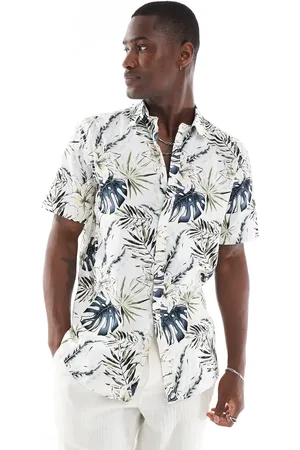 JACK & JONES Hawaiian print short sleeve shirt in cream-White
