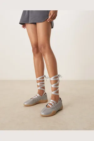 adidas Taekwondo Mei Ballet sneakers in metallic