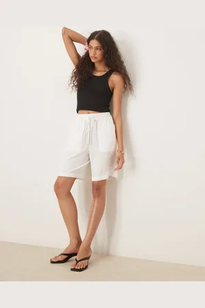 SELECTED Femme linen shorts in white