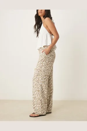 JDY Wide leg pants in ecru abstract print-White