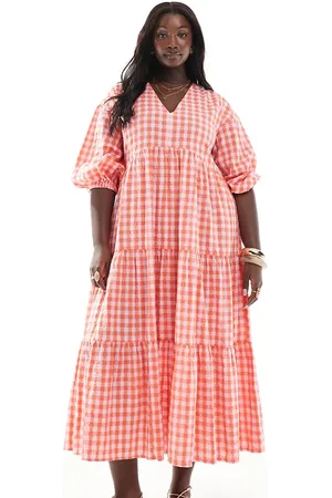 New Look New Look Curve gingham seersucker smock midi dress in pink