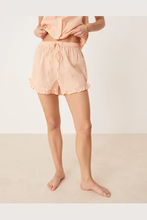 Luna Ruffle edge pyjama shorts in (Part of a set)-Pink