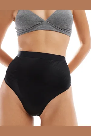 Spanx Invisible 2.0 lightweight shaping lingerie thong in