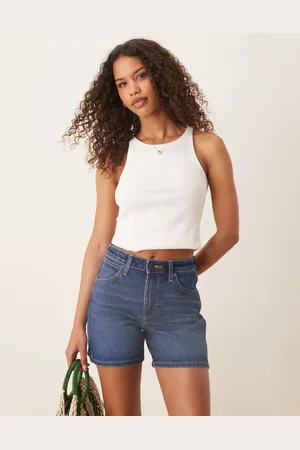 Wrangler Cowboy 5inch denim shorts in mid