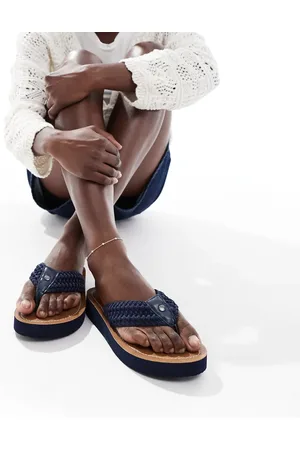Barbour Kelburn thongs in