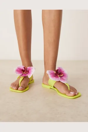 ASOS Flutter orchid flower jelly thong sandals in -Green