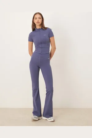 Tala Skinluxe V Waist Flared Leggings in blue