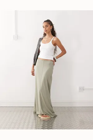 Monki Floaty maxi skirt in -Green