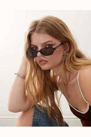 Weekday Oval sunglasses in