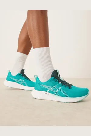 Asics Gel-Pulse 16 running trainers in illuminate mint and wave teal-Blue