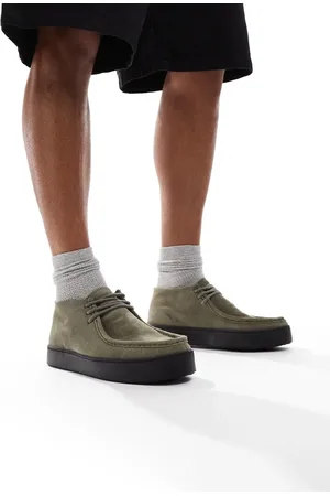 Pull&Bear Contrast gum sole shoe in -Green