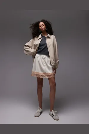 Topshop Button satin mini skirt with contrast in oyster-White